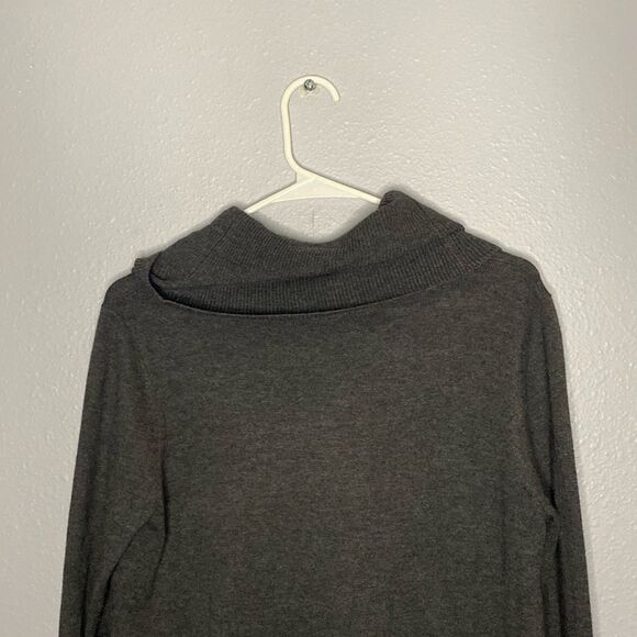 Loft Gray Ribbed Cowl Neck Charcoal Gray Sweater Size Medium - Picture 10 of 11